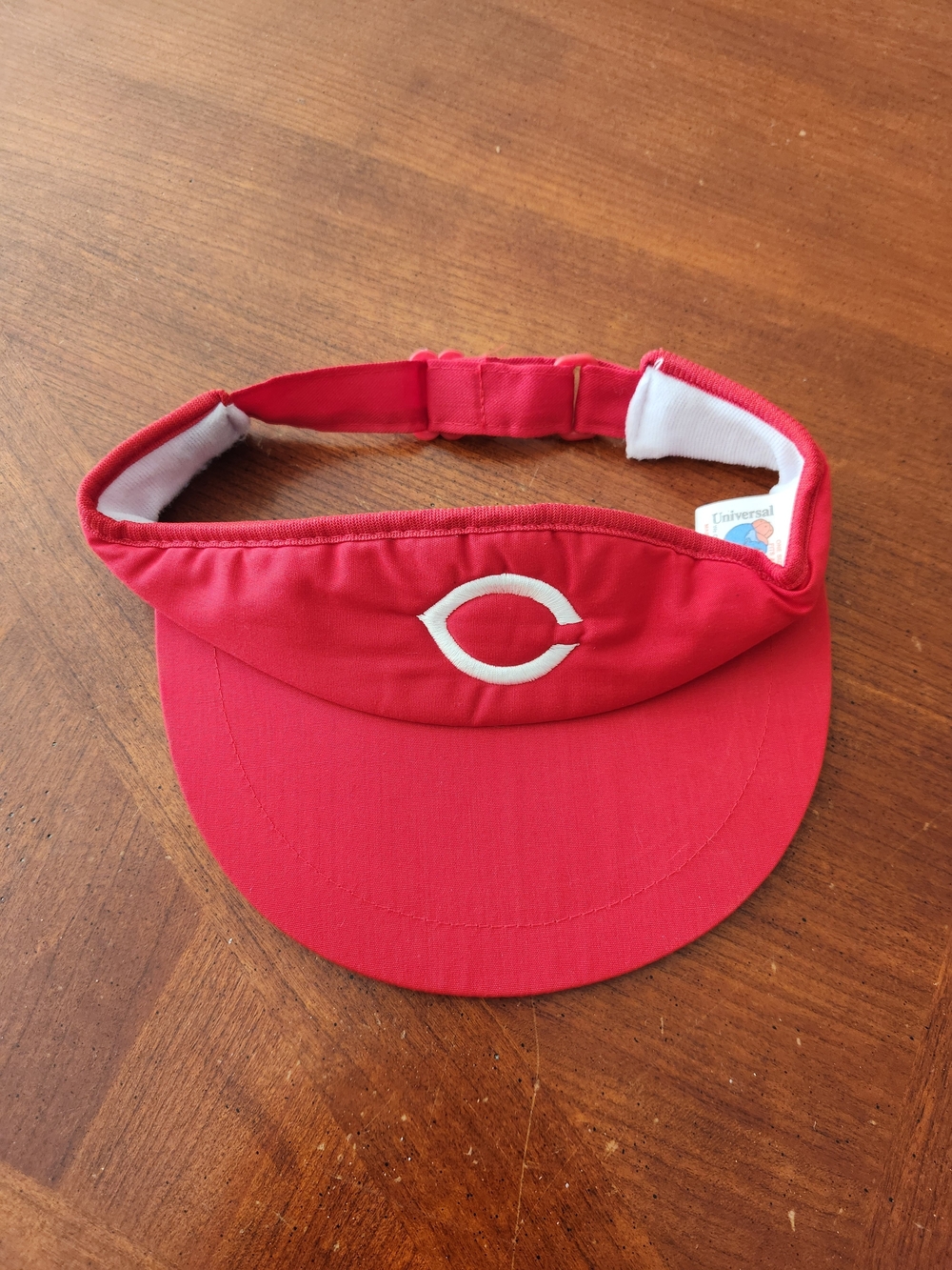 Vintage Universal Cincinnati Reds Visor